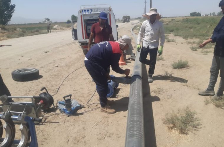 اکیپ های عملیاتی و امدادی آبفای استان اصفهان به همدان اعزام شد. اکیپ های عملیاتی و امدادی آبفای استان اصفهان به همدان اعزام شد.