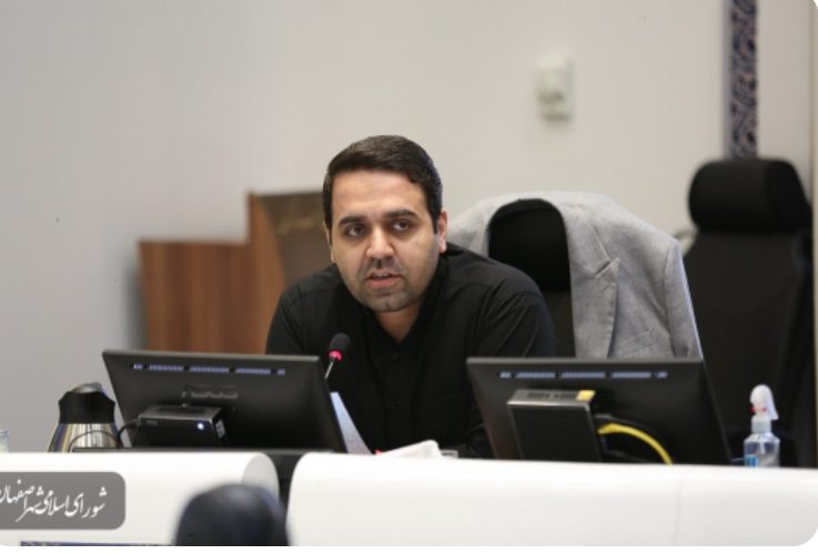 تحول درناوگان اتوبوس رانی / پیگیری خرید ۲۷۳ و نوسازی ۲۰۰ دستگاه اتوبوس برای اصفهان