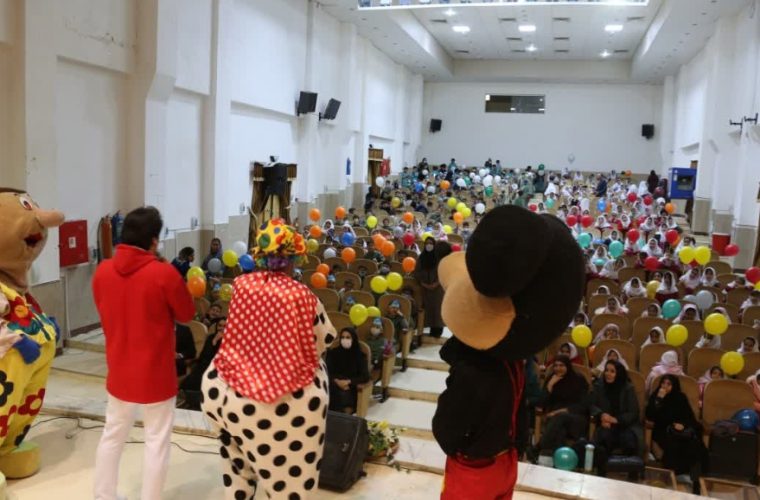 برگزاری جشنواره نخستین واژه آب با حضور بیش از ۳۷۰ دانش آموز ابتدایی در گلپایگان برگزاری جشنواره نخستین واژه آب با حضور بیش از ۳۷۰ دانش آموز ابتدایی در گلپایگان