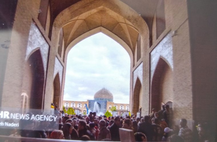 اجرای آیین‌های چاووشی‌خوانی و بهاریه‌خوانی در ایام نوروز