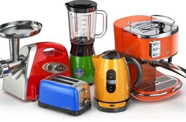 کشف ۹۲ قلم کالای قاچاق ازخودرو قاچاق بر کشف ۹۲ قلم کالای قاچاق ازخودرو قاچاق بر