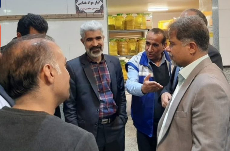 ادامه فعالیت گشت های مشترک تعزیرات حکومتی شهرستان خمینی شهردر ایام نوروز