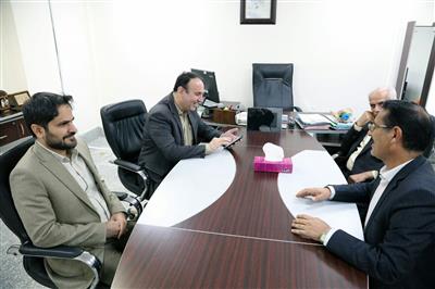 دیدار مدیر عامل نفت و گاز مارون با کارکنان مخابرات و روابط عمومی