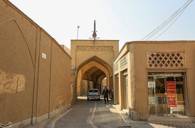 برگزاری «تور گردشگری محله جویباره» برگزاری «تور گردشگری محله جویباره»