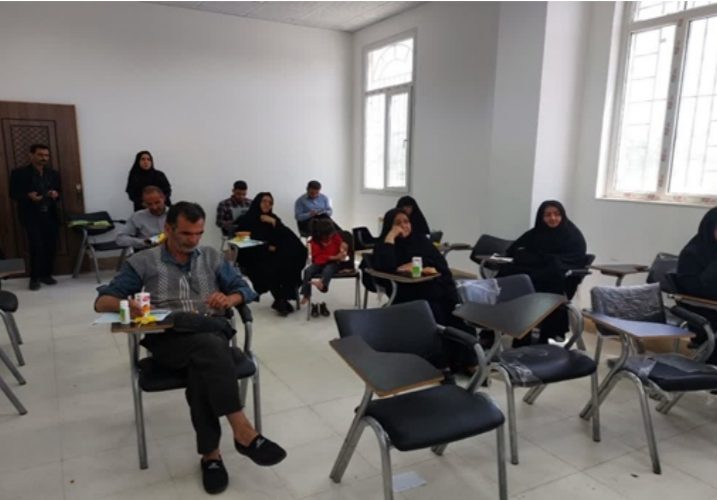 برگزاری اولین جلسه آموزشی بیماری تب کریمه کنگو (CCHF) در شهر نوش آباد شهرستان آران و بیدگل