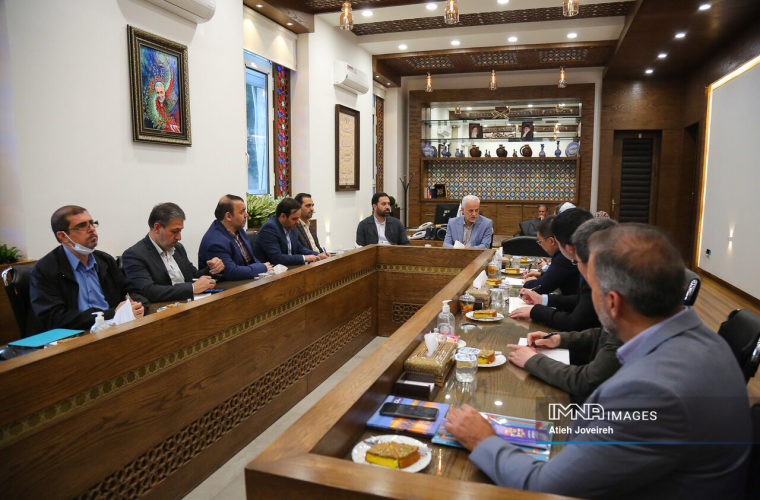 ایجاد کنسولگری چین در اصفهان؛ راهی برای حمایت از گردشگران چینی