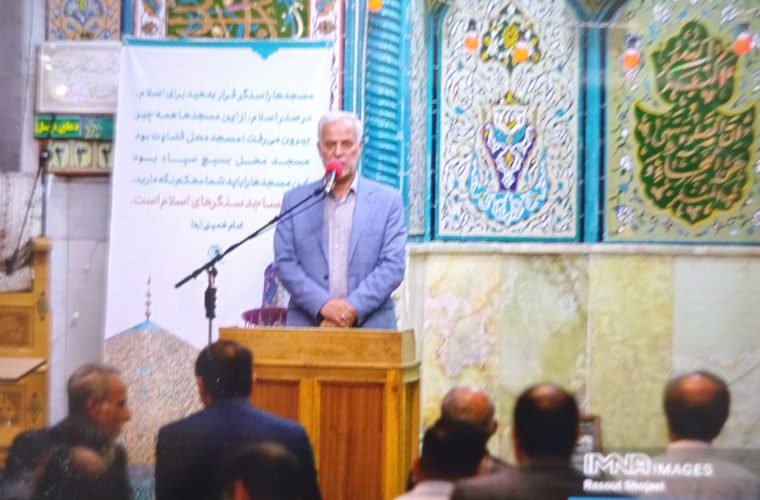 دیدار شهردار اصفهان با اهالی منطقه ۱۵ در روز ۱۶ خردادماه