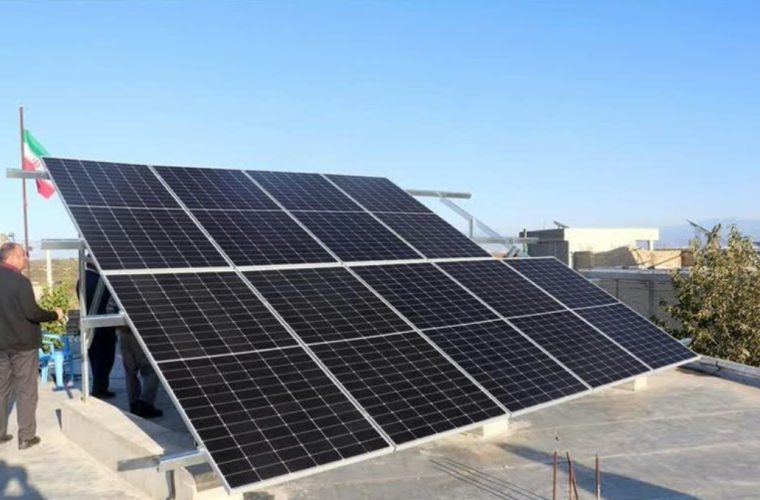 راهاندازی نیروگاه خورشیدی فتوولتائیک در ساختمان منطقه ۵ شهرداری راهاندازی نیروگاه خورشیدی فتوولتائیک در ساختمان منطقه ۵ شهرداری