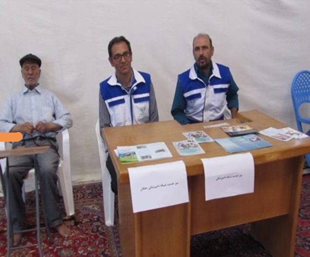 استقرارمیزخدمت دامپزشکی درنماز جمعه شهرستان دهاقان