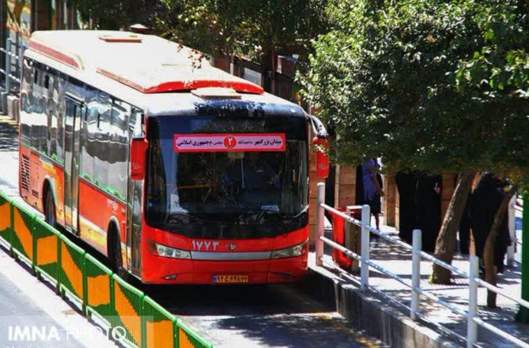 سرویس دهی ۱۵۰ دستگاه اتوبوس شهری در روز عرفه