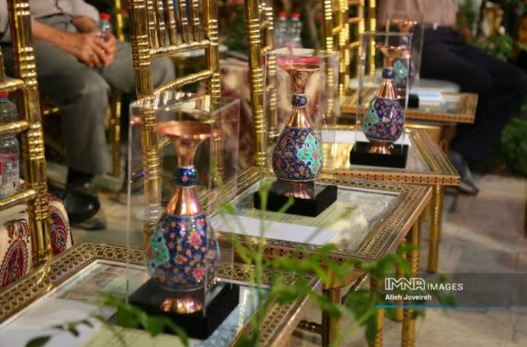 دریافت ۳۴۰ ایده در ایده‌ کاپ گردشگری «شهرت رو پر از گردشگر کن»