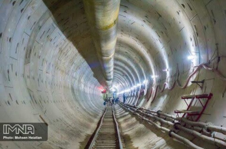 کلنگ احداث ایستگاه دارک به زمین زده شد کلنگ احداث ایستگاه دارک به زمین زده شد