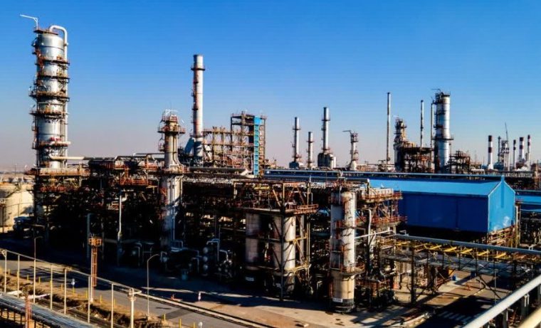 تقدیر رئیس فراکسیون فرهنگ ایثار و شهادت مجلس شورای اسلامی از هلدینگ پتروپالایش اصفهان