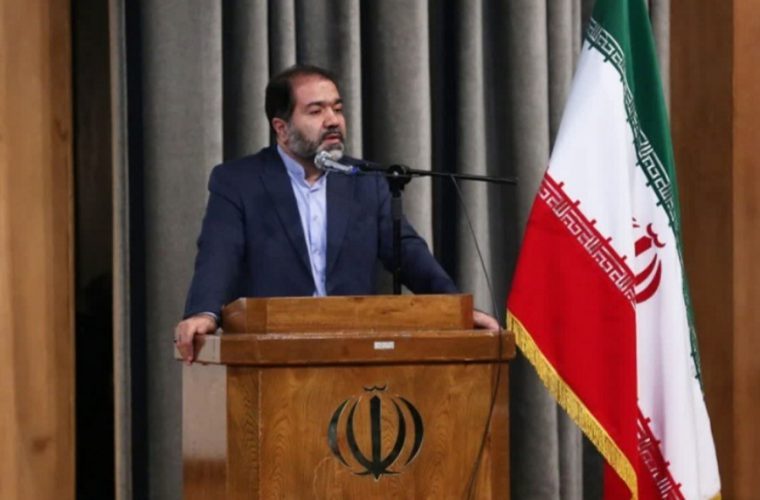 تخلیه ۱۳ میلیارد متر مکعب آبخوان زاینده رود/ خشکی تالاب گاوخونی و ریزگردها چالش استان اصفهان