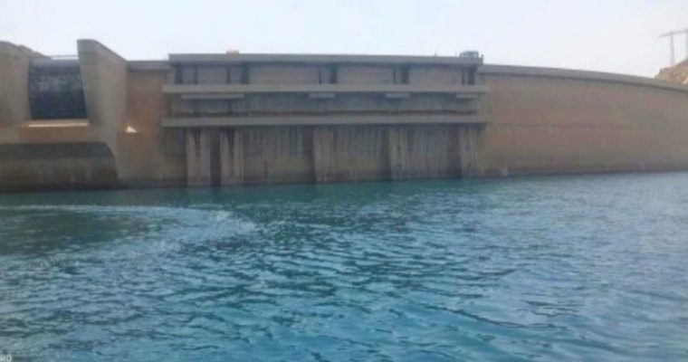 رهاسازی ۳۸۱ میلیون متر مکعب آب برای کشاورزان حوضه زاینده رود رهاسازی ۳۸۱ میلیون متر مکعب آب برای کشاورزان حوضه زاینده رود