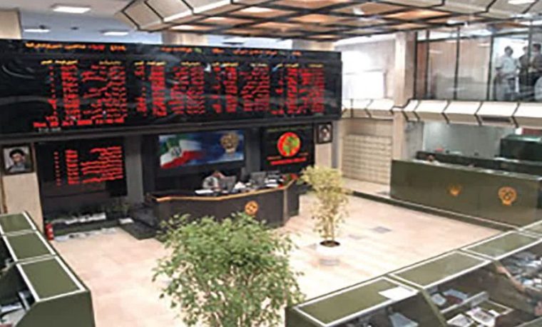 هلدینگ پتروپالایش اصفهان فروشنده برتر بازار فیزیکی بورس کالا شد