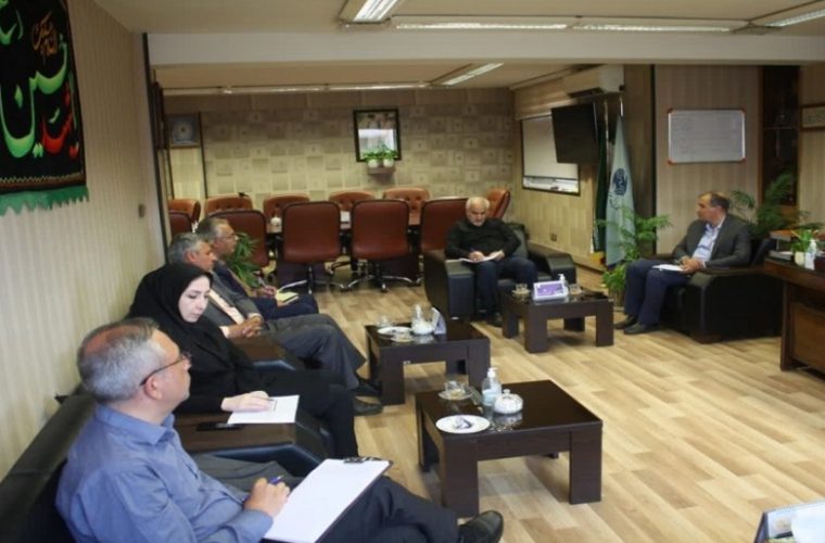نشست مدیر مخابرات اصفهان با مسئولین شهرستان بوئین میاندشت