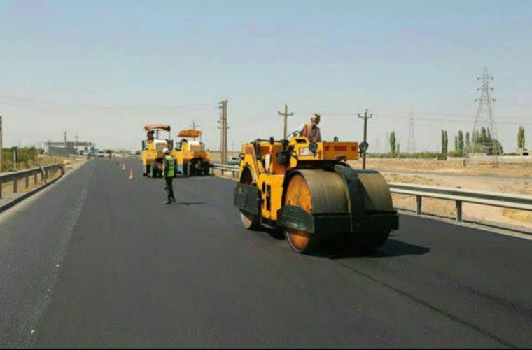 اجرای بیش از ۵۰ هزار تن آسفالت از ابتدای امسال اجرای بیش از ۵۰ هزار تن آسفالت از ابتدای امسال