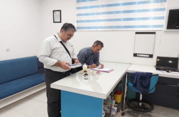 بازدید رئیس اداره تشخیص و درمان اداره کل دامپزشکی استان اصفهان از محل داروخانه ها و درمانگاه دامپزشکی شهرستان لنجان