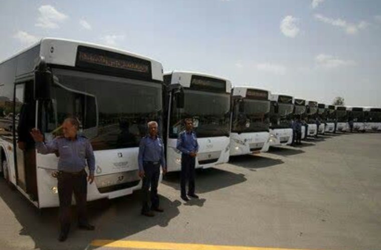 تحویل ۱۵۳ دستگاه اتوبوس سهمیه وزارت کشور به اصفهان تا پایان امسال