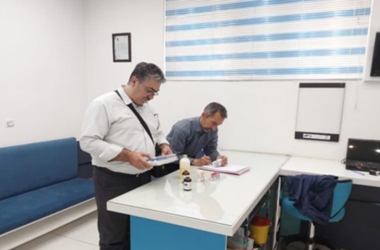 بازدید رئیس اداره تشخیص و درمان اداره کل دامپزشکی استان اصفهان از محل داروخانه ها و درمانگاه دامپزشکی شهرستان لنجان