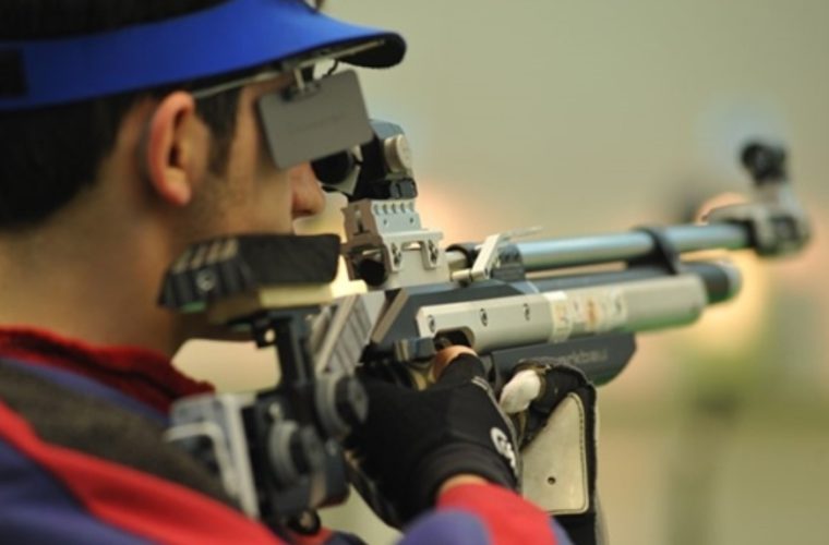 کسب مقام اول مسابقات تیراندازی با تفنگ بادی توسط کارمند شبکه دامپزشکی شهرستان سمیرم