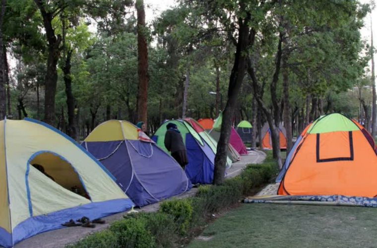 جمعآوری ۳۳۵ چادر مسافرتی در شهر از ۲۳ تا ۲۵ شهریورماه جمعآوری ۳۳۵ چادر مسافرتی در شهر از ۲۳ تا ۲۵ شهریورماه