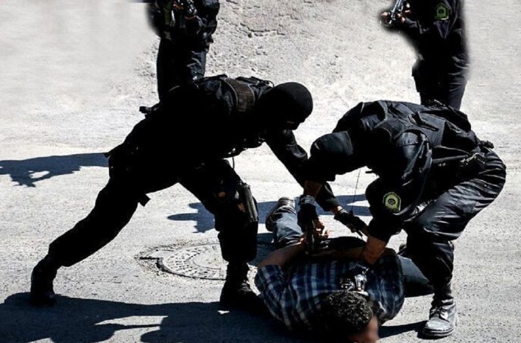 گروگانگیر مسلح در حمیدیه خوزستان گروگانگیر مسلح در حمیدیه خوزستان