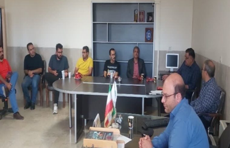 اولین جلسه بررسی چالش ها و مشکلات در بروز بیماری های استراتژیک در شهرستان گلپایگان