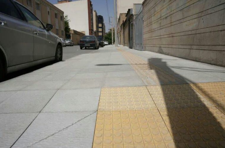 ایمنسازی سه گذرگاه عابر پیاده در خیابان آیتالله اشرفی اصفهانی ایمنسازی سه گذرگاه عابر پیاده در خیابان آیتالله اشرفی اصفهانی