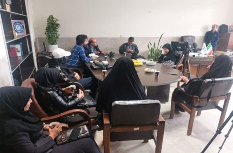 نشست خبری رئیس شبکه دامپزشکی گلپایگان با اصحاب رسانه