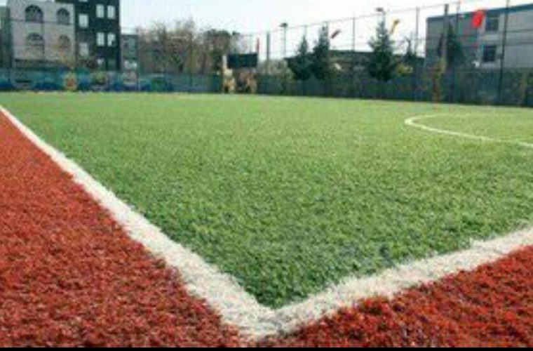 آغاز عملیات احداث زمین ورزشی روباز پارک درخشان