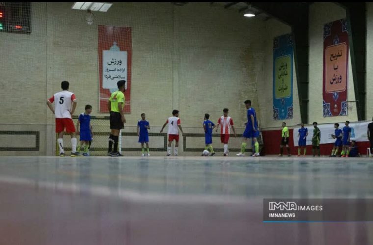 اعلام فراخوان جذب سرمایه گذار برای احداث مجموعه ورزشی در منطقه یک اعلام فراخوان جذب سرمایه گذار برای احداث مجموعه ورزشی در منطقه یک