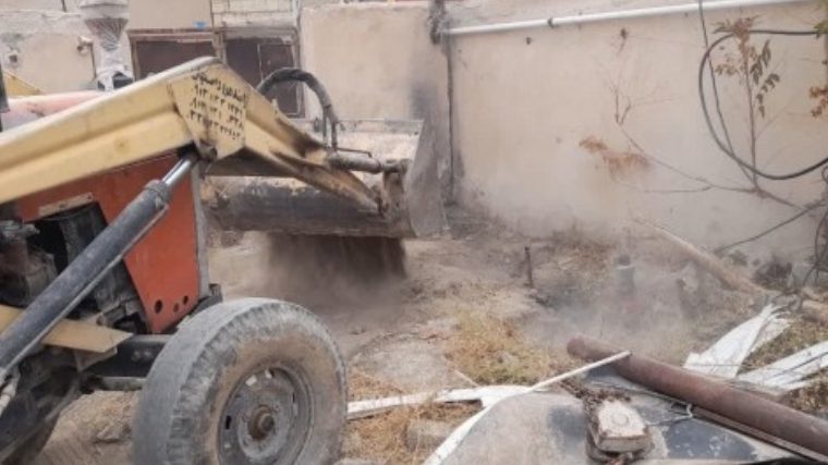 یک حلقه چاه غیرمجاز در گلپایگان پر و مسدود شد