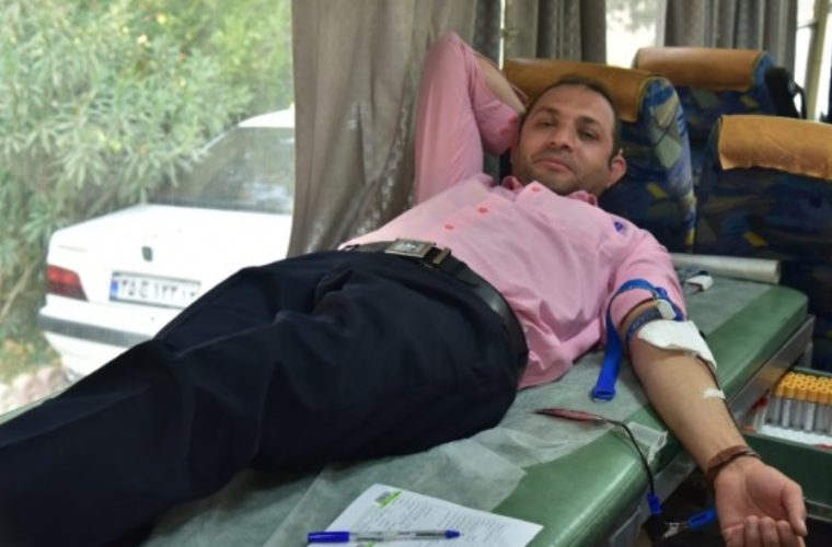 کارکنان شرکت آب منطقه ای اصفهان خون اهدا کردند