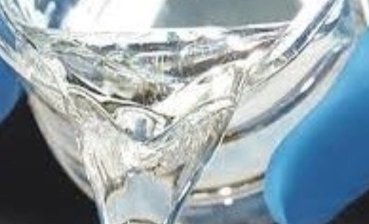 محکومیت قاچاق بیش از ۵۷ هزار لیتری نفت سفید محکومیت قاچاق بیش از ۵۷ هزار لیتری نفت سفید