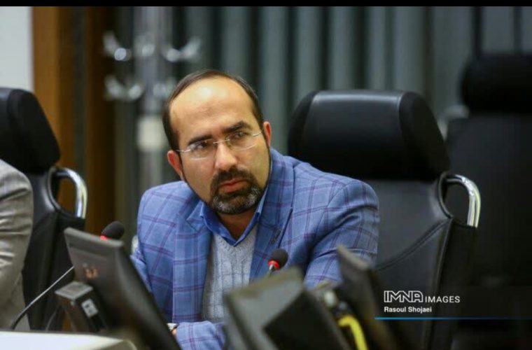 برنامه‌ریزی برای بهره‌وری بهینه از ظرفیت مسیرهای شرقی غربی شهر اصفهان