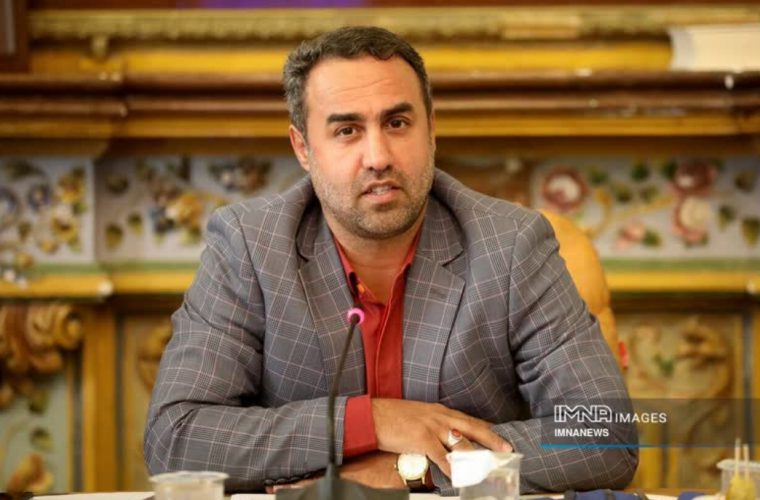 احداث زمین ورزشی و خیابان‌های مصوب در محدوده پرتمان