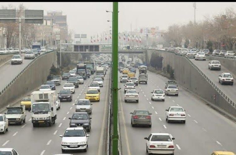 آزادسازی یک گلوگاه در فاز دوم تعریض بزرگراه شهید خرازی