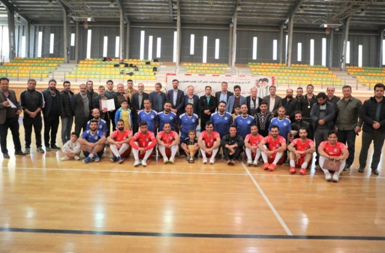 قهرمانی تیم فوتسال بسیج آبفای استان اصفهان در رقابت های جام شهدای کارمند قهرمانی تیم فوتسال بسیج آبفای استان اصفهان در رقابت های جام شهدای کارمند