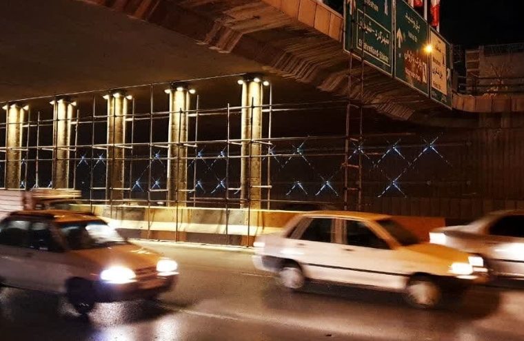 نورپردازی ستون‌های رینگ سوم در بزرگراه شهید خرازی
