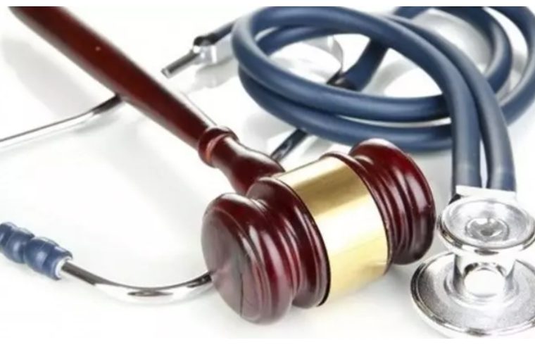 برخورد قاطع با پزشک سودجو برخورد قاطع با پزشک سودجو