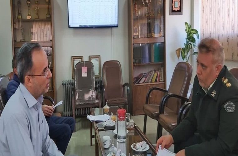دیدار مدیر مخابرات خمینی شهر با رئیس پلیس پیشگیری