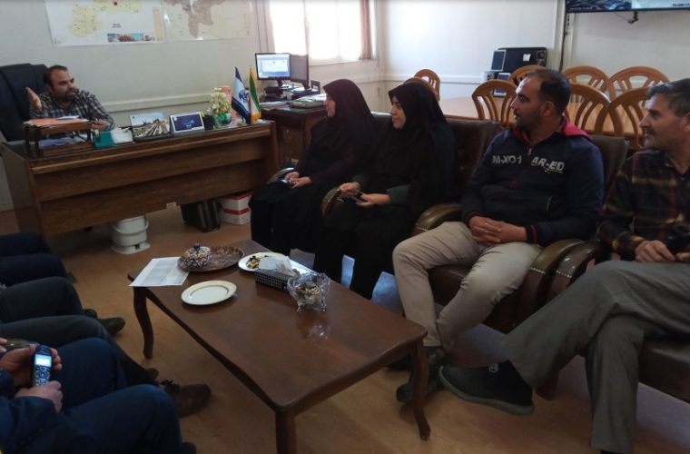 تقدیر از بانوان همکار مخابرات چادگان