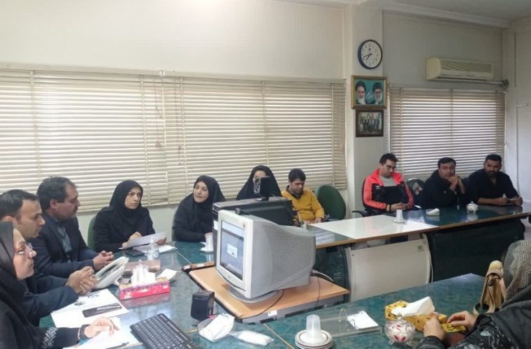 برگزاری جلسه هم اندیشی دفاتر پیشخوان شهرستان لنجان