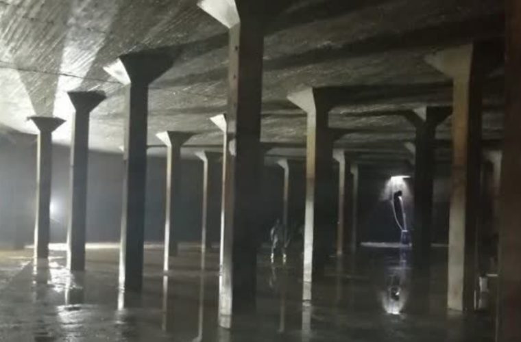 شستشو و گندزدایی مخزن ۲۰ هزار متر مکعبی و مخازن آب شرب روستاهای تحت پوشش شهرستان شهرضا شستشو و گندزدایی مخزن ۲۰ هزار متر مکعبی و مخازن آب شرب روستاهای تحت پوشش شهرستان شهرضا