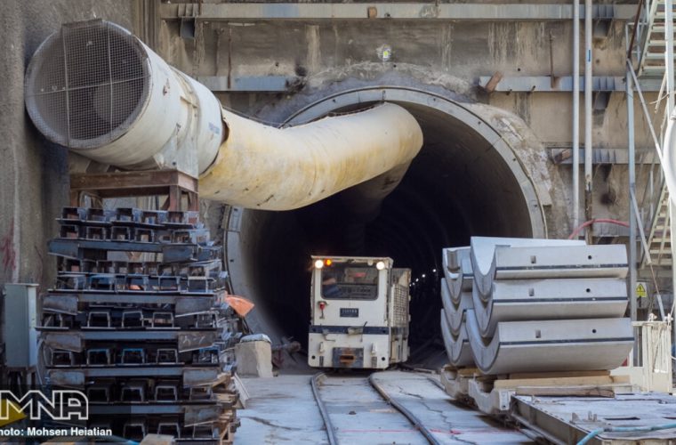 تی.بی.ام غربی خط ۲ مترو تا دهه فجر به ایستگاه امام حسین (ع) میرسد تی.بی.ام غربی خط ۲ مترو تا دهه فجر به ایستگاه امام حسین (ع) میرسد