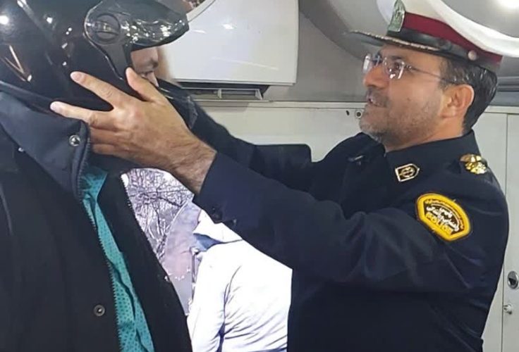 آغاز طرح دریافت گواهینامه آسان و یک روزه موتورسیکلت در اصفهان آغاز طرح دریافت گواهینامه آسان و یک روزه موتورسیکلت در اصفهان