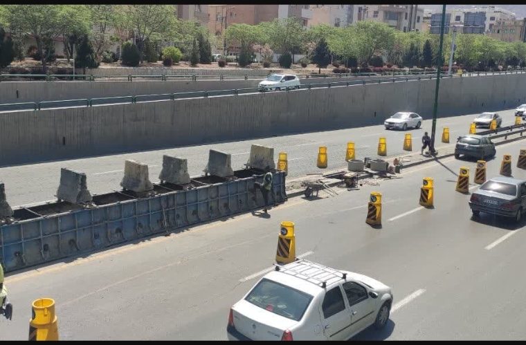 اجرای فاز دوم ایمن سازی بزرگراه شهید ردانی پور به طول ۳۲۰۰ متر اجرای فاز دوم ایمن سازی بزرگراه شهید ردانی پور به طول ۳۲۰۰ متر