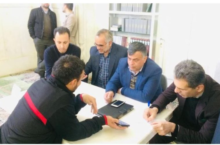 برپایی میز خدمت آبفای منطقه دو اصفهان در نماز جمعه سپاهان شهر برپایی میز خدمت آبفای منطقه دو اصفهان در نماز جمعه سپاهان شهر